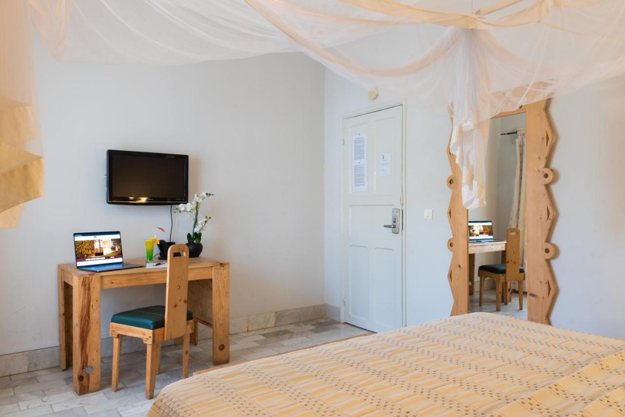 Le Lodge Des Almadies Dakar Luaran gambar