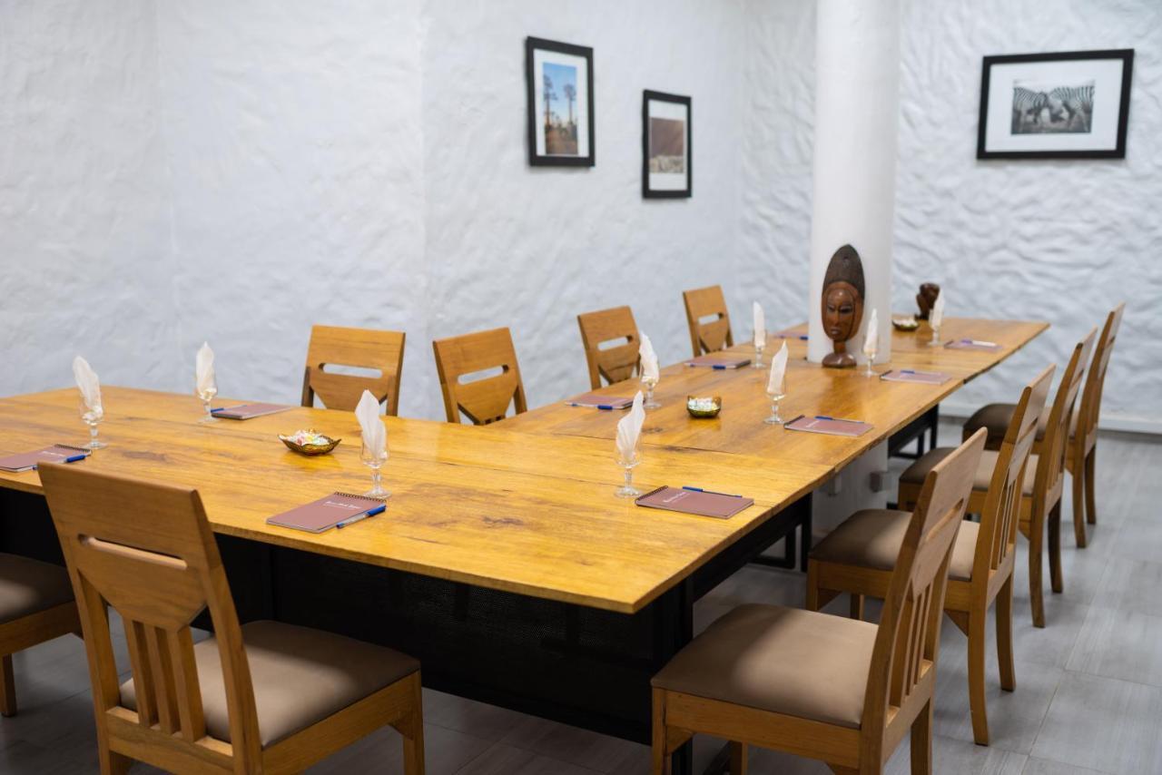 Le Lodge Des Almadies Dakar Luaran gambar