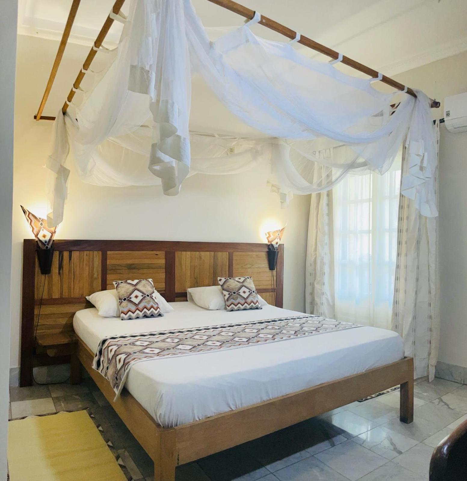 Le Lodge Des Almadies Dakar Luaran gambar